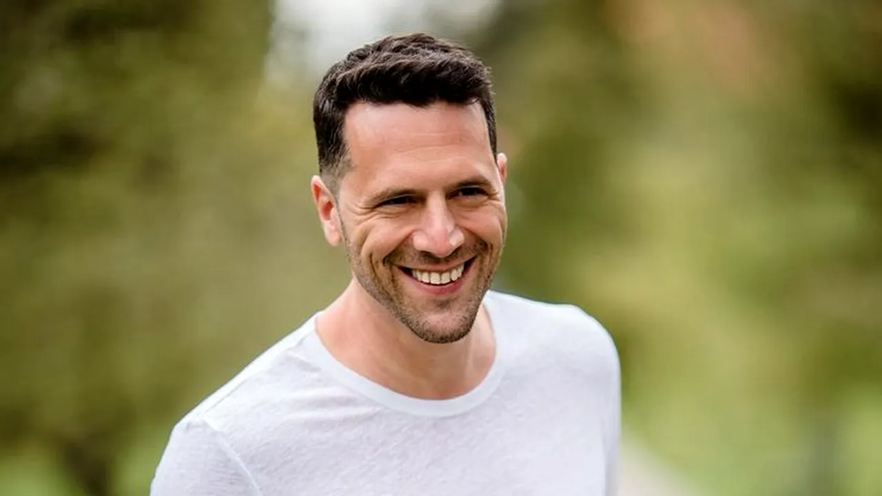 Adrian Nartea face DEZVĂLUIRI din relația cu soția sa. ”Au fost și impasuri, au fost suișuri, coborâșuri”