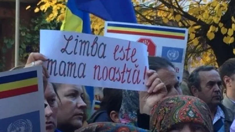 Umiliți de autoritățile de la Kiev, românii din Cernăuți strigă după ajutor. Limba maternă, INTERZISĂ în școli!