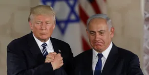 <span style='background-color: #000d68; color: #fff; ' class='highlight text-uppercase'>ALEGERI ÎN SUA</span> Benjamin Netanyahu, mesaj de felicitare către Donald TRUMP: „Cea mai mare revenire din istorie”