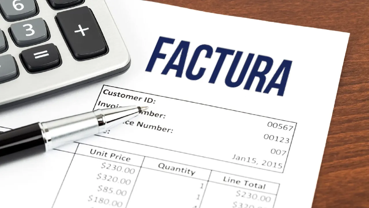Sfaturi pentru a evita plata unei facturi uriașe la energie. Ce soluții legale au la îndemână românii