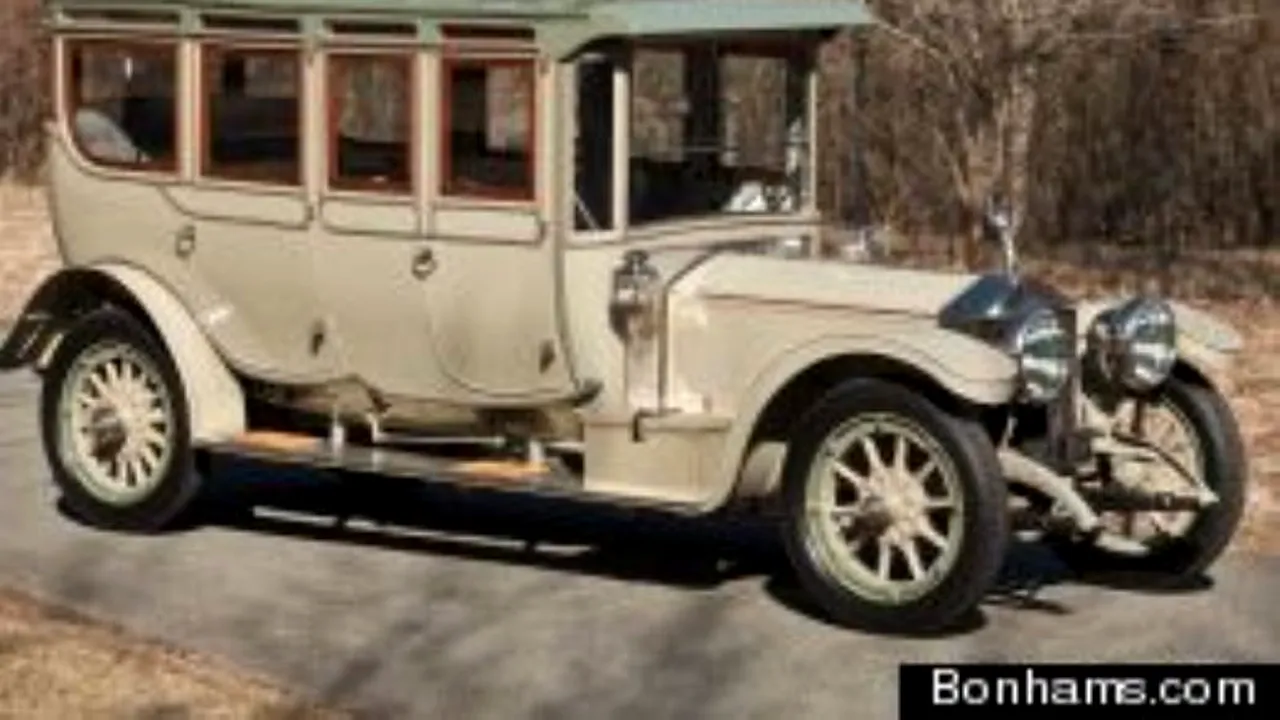 Cel mai scump Rolls Royce din lume, vândut la licitație cu 7,1 milioane de dolari
