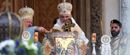VIDEO | Patriarhul Daniel oficiază Slujba Sfințirii Mari a apei (Aghiasma Mare). Programul liturgic din ziua de Bobotează la Catedrala Patriarhală