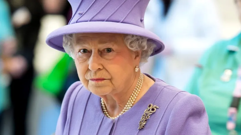 Regina Marii Britanii, internată de urgență în spital
