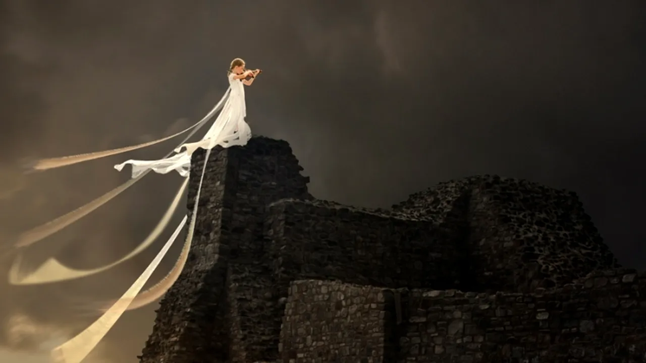 Fotografii suprarealiste realizate de un român, elogiate într-un cotidian britanic