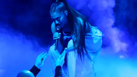 Detalii impresionante despre atacul din Manchester. Semnificația specială a ultimei melodii interpretată de Ariana Grande, cu puține minute înainte de explozie