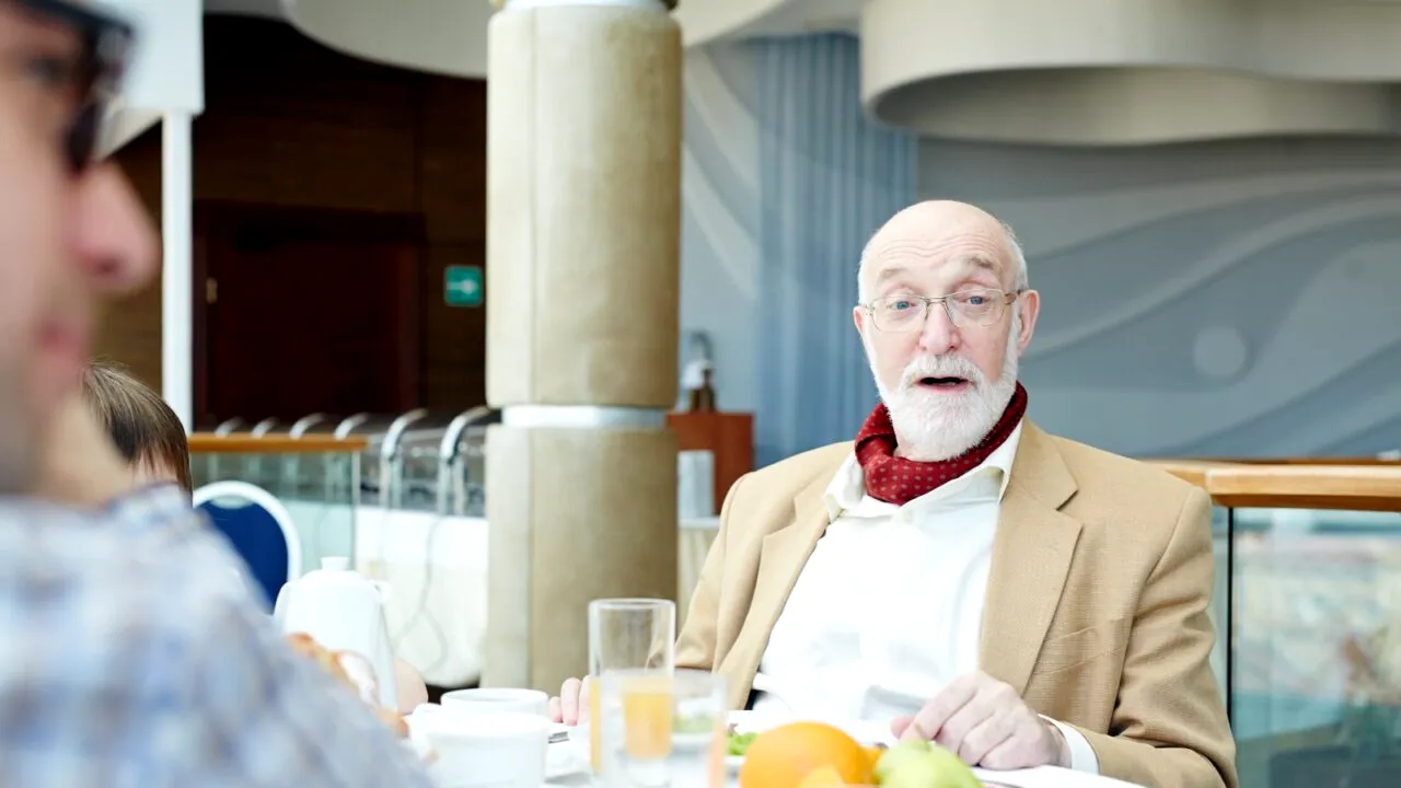 Medicul care dezvăluie secretele alimentației care te menține în formă de la vârsta de 70 ani. Ce ALIMENT cu potențial alergizant trebuie evitat