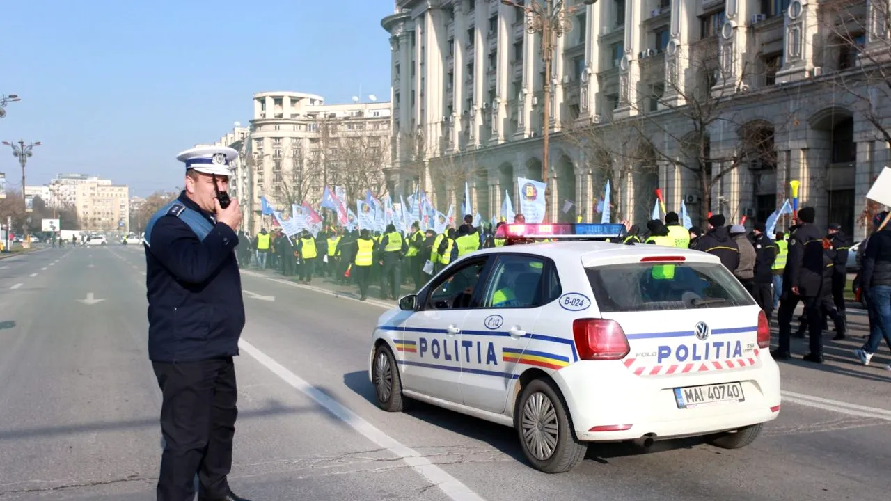 Proteste ale sindicatelor din Poliţie şi sistemul penitenciar, în faţa sediului Ministerului Finanţelor. Care sunt nemulțumirile lor