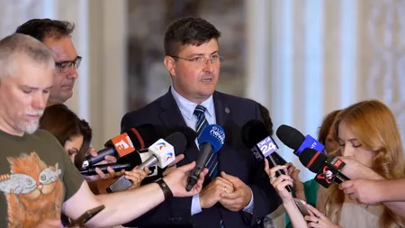 USR acuză PSD că vrea să aibă „drept de viață și de moarte” asupra partidelor