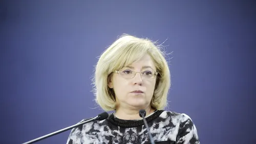 Corina Crețu, îngrijorată de tensiunile dintre Guvern și BNR. Ce spune comisarul european despre aderarea României la zona euro