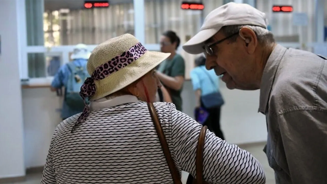 De la 1 iulie 2026, crește vârstă de pensionare a românilor. Pe ce dată te poți pensiona, în funcție de data nașterii