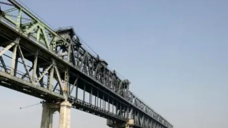 Restricții de trafic pe podul de la Giurgiu, din cauza unor lucrări de reabilitare