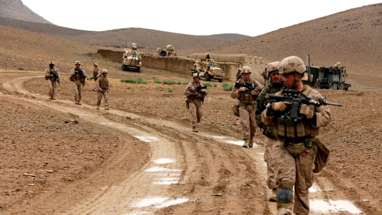 Retragerea americanilor din Afganistan, o înfrângere rușinoasă a administrației BIDEN. O filmare scoate la iveală detalii compromițătoare