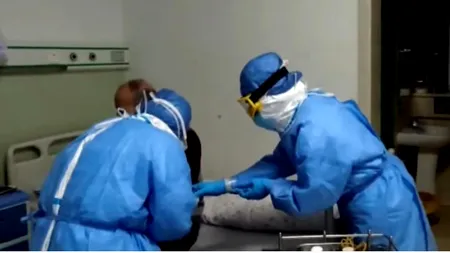 CORONAVIRUS. Viață și moarte în vremea virusului ucigaș: „Soțul meu ne-a lăsat. L-au dus deja la cimitir. Nu m-au lăsat să merg”