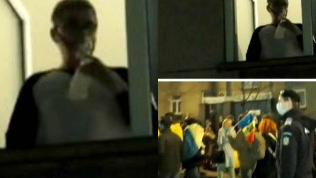 Viral: Un bolnav de COVID care respiră cu masca de oxigen se uită pe geamul spitalului la protestele din Brașov (FOTO)