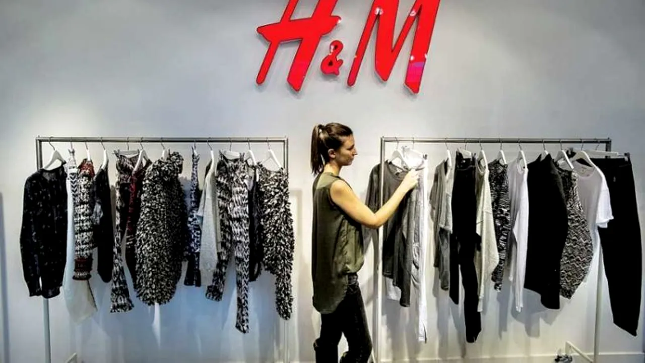 Vânzările H&M în România au crescut cu 50% în primul semestru al anului financiar