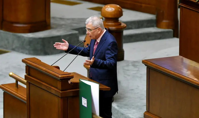 Petrișor Peiu: „Economia ii dă Guvernului Bolojan cel mai puternic vot de neîncredere”