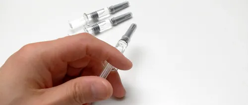 ANUNȚ. Un vaccin împotriva COVID-19 ar putea fi disponibil la începutul lui 2021, transmite Agenția Europeană a Medicamentului