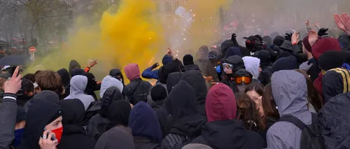 Manifestații violente în Franța