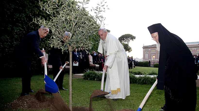 Papa Francisc și Patriarhul Bartolomeu: Mediul uman și cel natural se degradează împreună