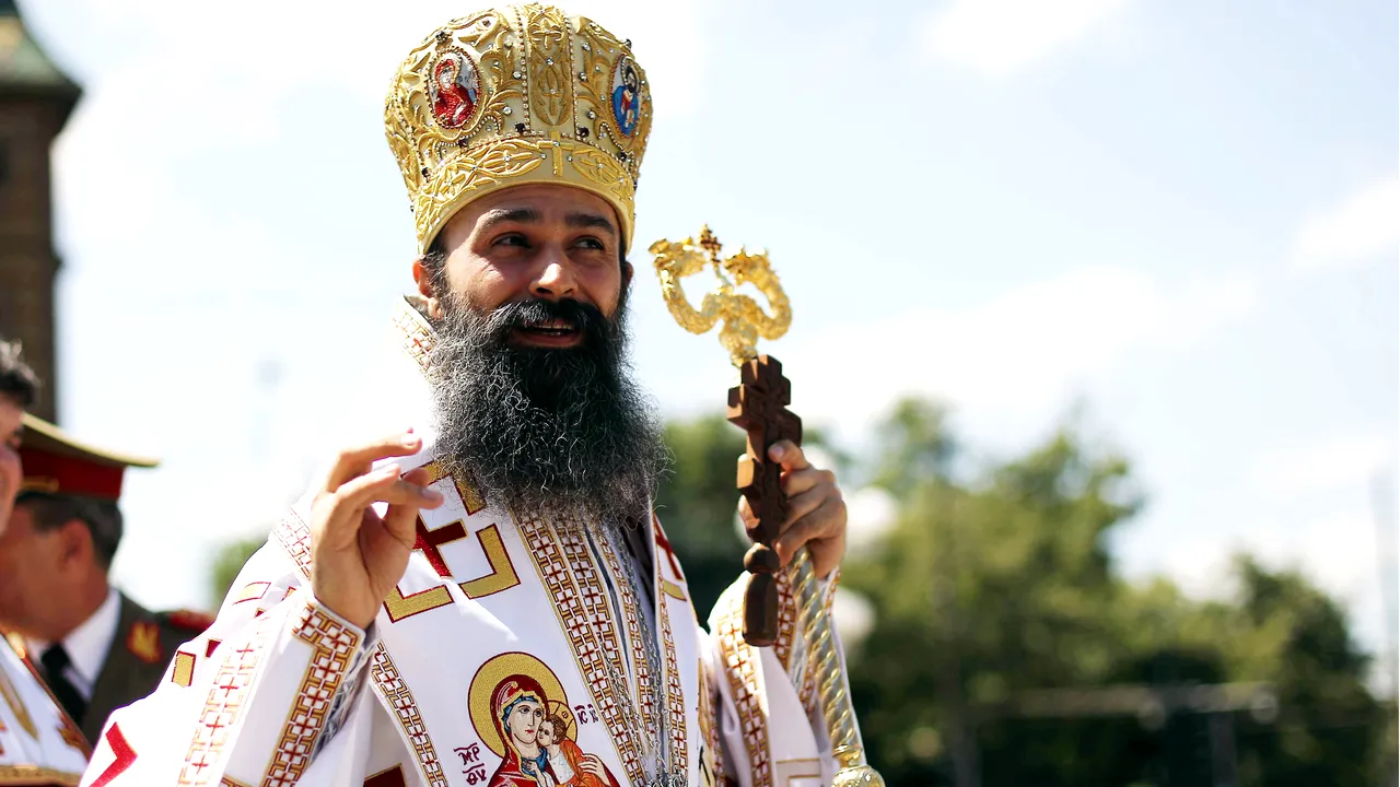 Episcopul vicar al Timișoarei a rămas fără permis. Viteza cu care circula prelatul le-a dat polițiștilor radarele peste cap 