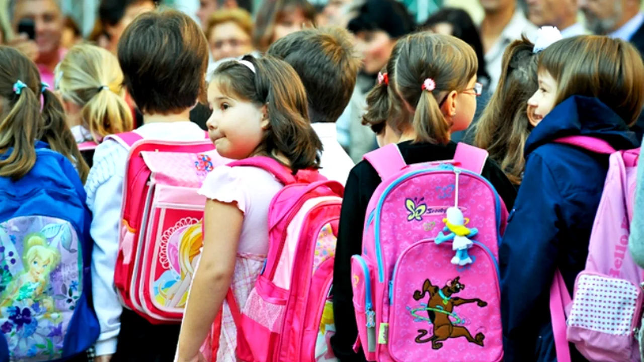 PSD scrie o nouă Lege a educației: SCHIMBĂRILE CARE-I AFECTEAZĂ PE TOȚI ELEVII. „Constituția