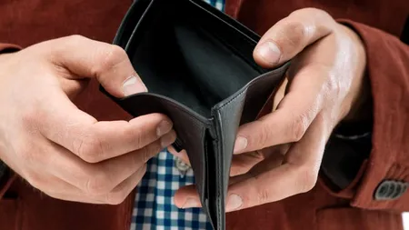 SALARII scăzute pentru sute de mii de români și creșteri de prețuri în lanț de la 1 septembrie. Se cere suspendarea tichetelor de masă