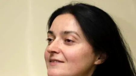 Românca din Oradea care le predă studenților britanici arheologie aeriană și arheologie romană