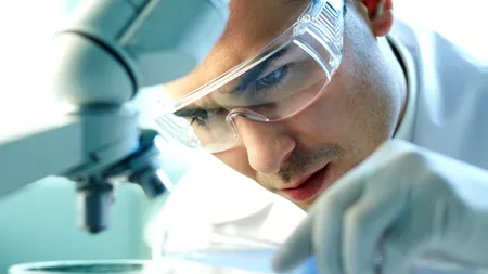 STUDIU. Două mutații genetice, responsabile de 71% dintre cazurile de cancer de piele