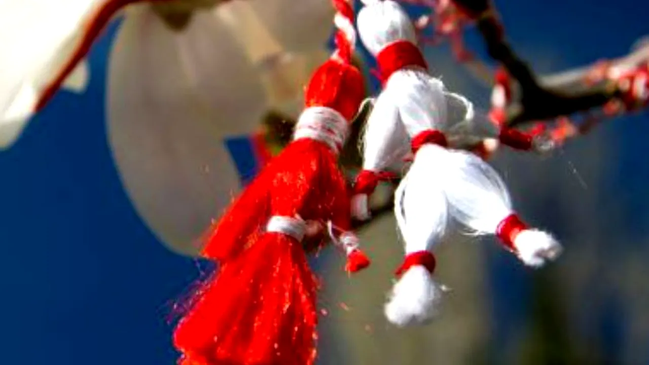 1 Martie. Tradiţii de mărţişor la români