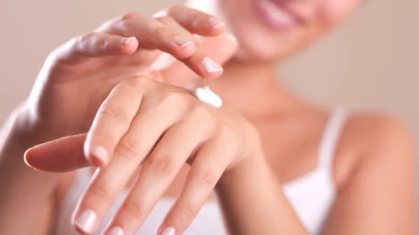 MĂSURI de PREVENȚIE | Cum ne protejăm pielea după dezinfectarea cu produsele pe bază de alcool