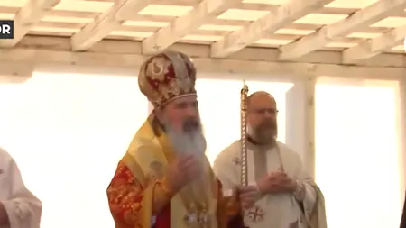 GÂNDUL LIVE. ÎPS Teodosie îi îndeamnă pe credincioși să vină la slujbă, în ciuda carantinei!