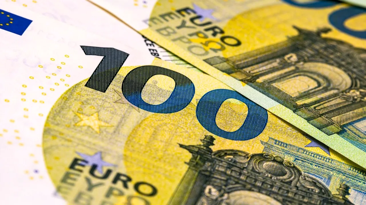 O menajeră din Italia, considerată săracă, a lăsat moștenire o sumă uriașă unui cămin de bătrâni. Câți BANI avea, de fapt, femeia în cont
