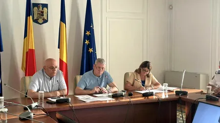 Cătălin Predoiu, conferință la sediul M.A.I. pentru gestionarea AVERTIZĂRILOR de ploi abundente din perioada următoare