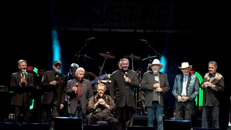 A murit Stonewall Jackson, legenda muzicii country. Artistul american, care suferea de demență, avea 89 de ani