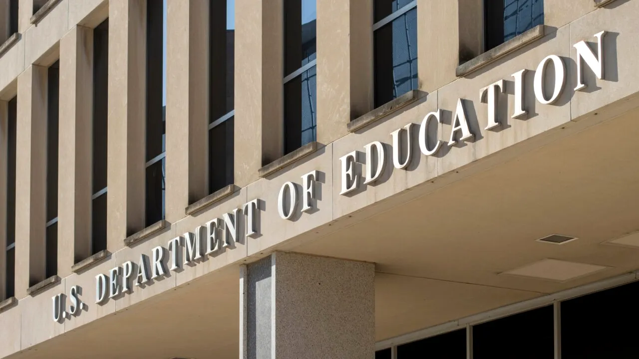 Donald Trump pregătește un ordin privind desființarea Departamentului Educației din SUA