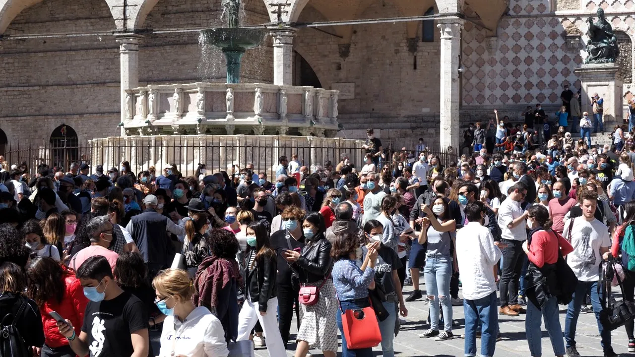 Ce spune Valeriu Gheorghiță despre valul 4 de Covid-19. Redevine obligatorie purtarea măștii de protecție?