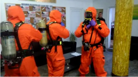 Încă un caz de dezinsecție periculoasă. Un ploieștean a ajuns la spital și o vecină a suferit dureri de cap, după o dezinsecție în bloc