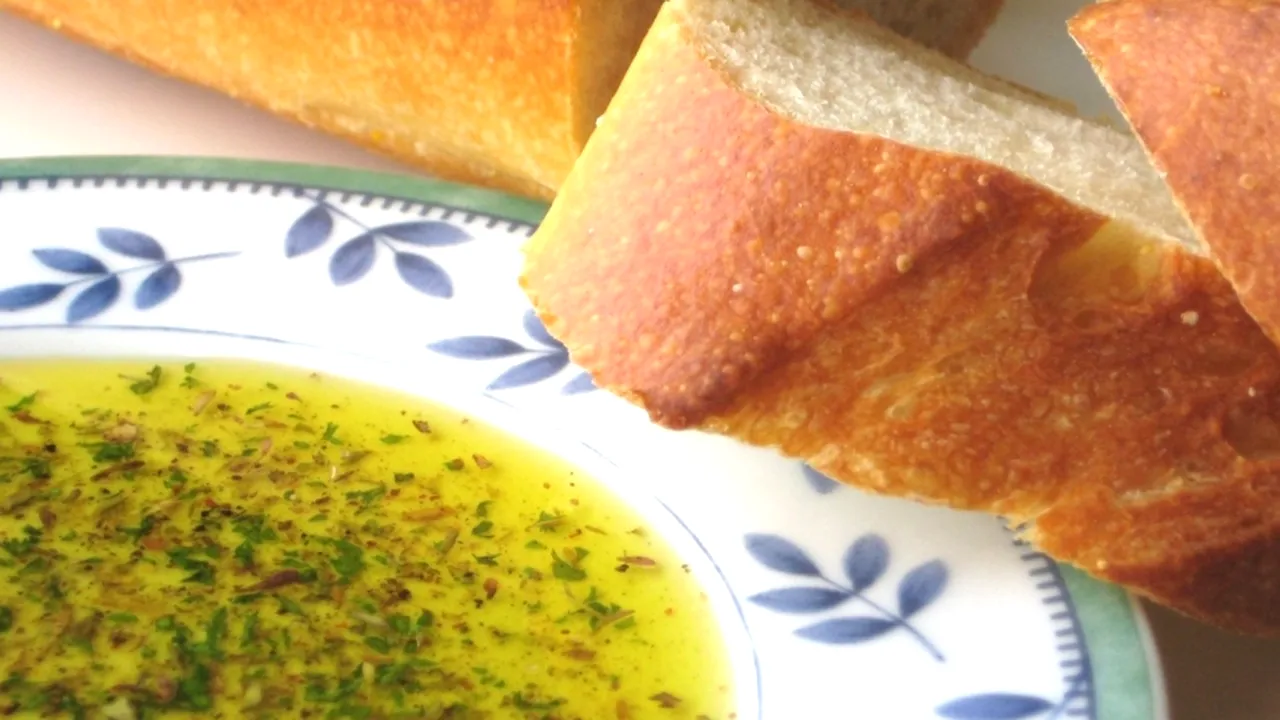 Cât ulei de măsline trebuie să consumi zilnic pentru a fi mai sănătos 