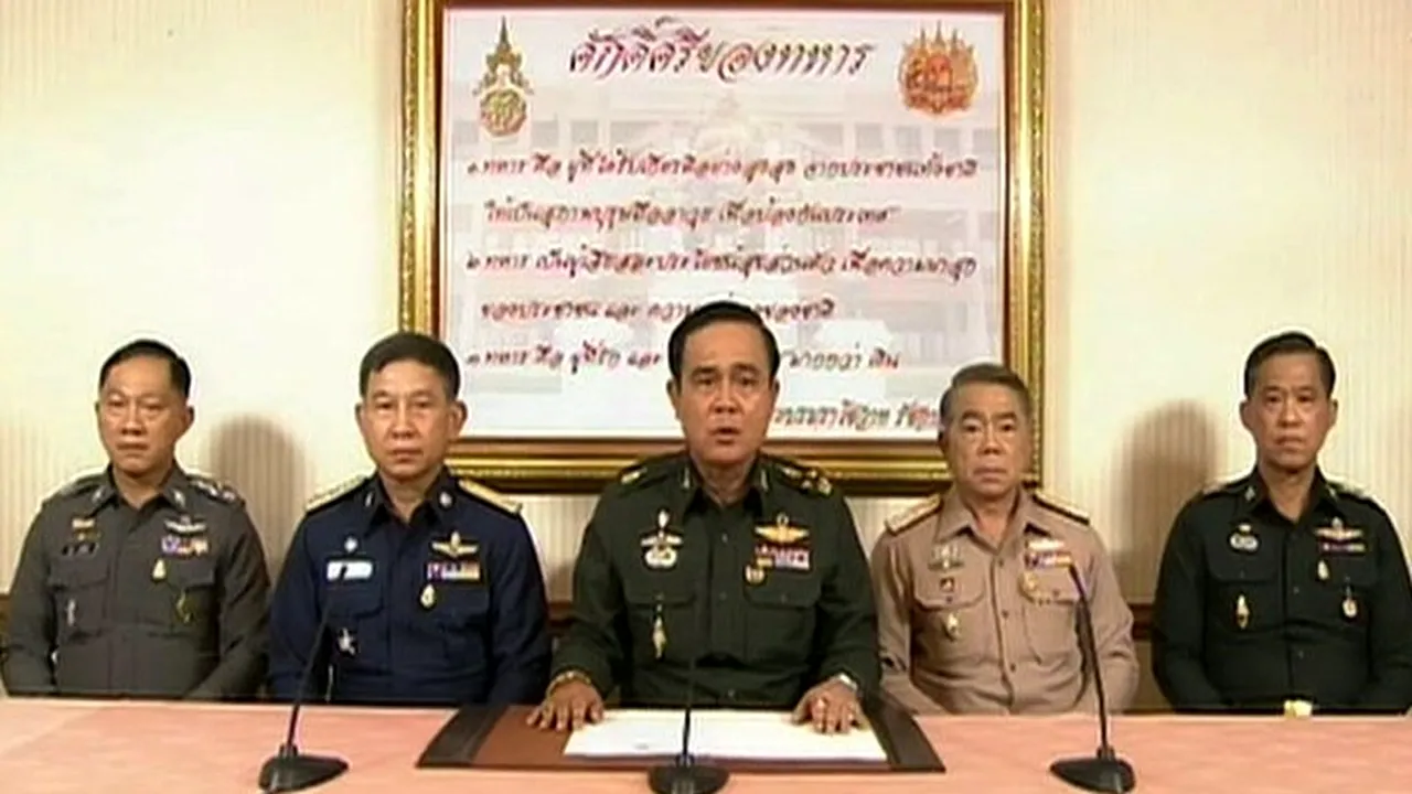 ARMATA IA PUTEREA. Lovitură de stat în direct, la televizor, în Thailanda. UPDATE