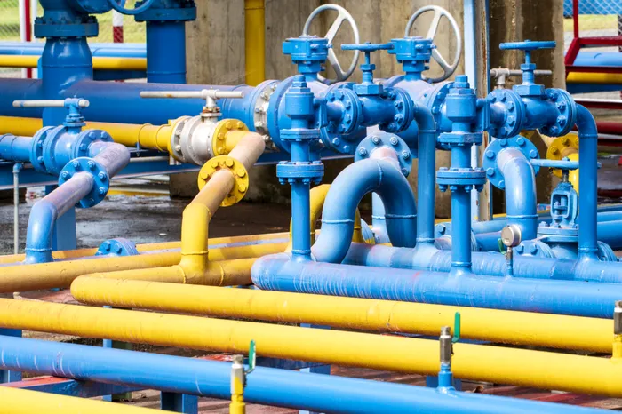 Polonia deja furnizează gaz natural lichefiat Ucrainei