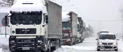 Toate drumurile din Suceava au fost redeschise, dar se circulă dificil din cauza zăpezii 
