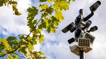 Românii care își montează camere de supraveghere la apartamente sau case trebuie să țină cont de un detaliu important. Care sunt noile reglementări