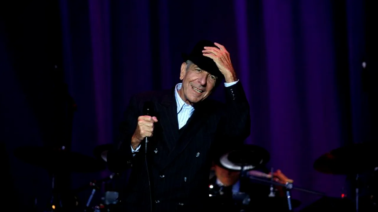 Leonard Cohen,  spectacol de trei ore la București