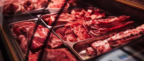 Alimente periculoase ar putea ajunge pe mesele buzoienilor! Medicii veterinari de la DSVSA Buzău au oprit controalele din piață