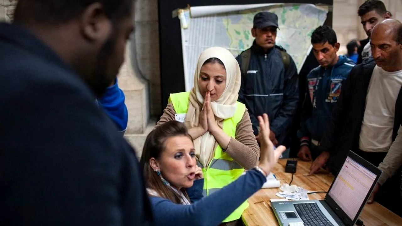 Prețul speranței: Traficanții de persoane profită de pe urma refugiaților care caută azil în Europa