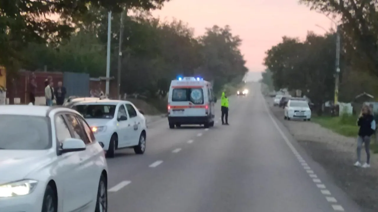O fată de 13 ani a murit în drum spre şcoală. Eleva a fost spulberată de mașina condusă de o șoferiță de 25 de ani