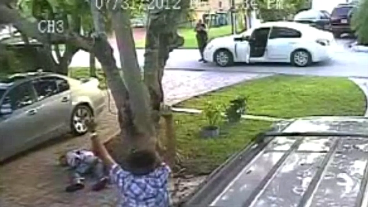 Urmărire ca în filmele lui Quentin Tarantino pe o stradă din Miami. VIDEO