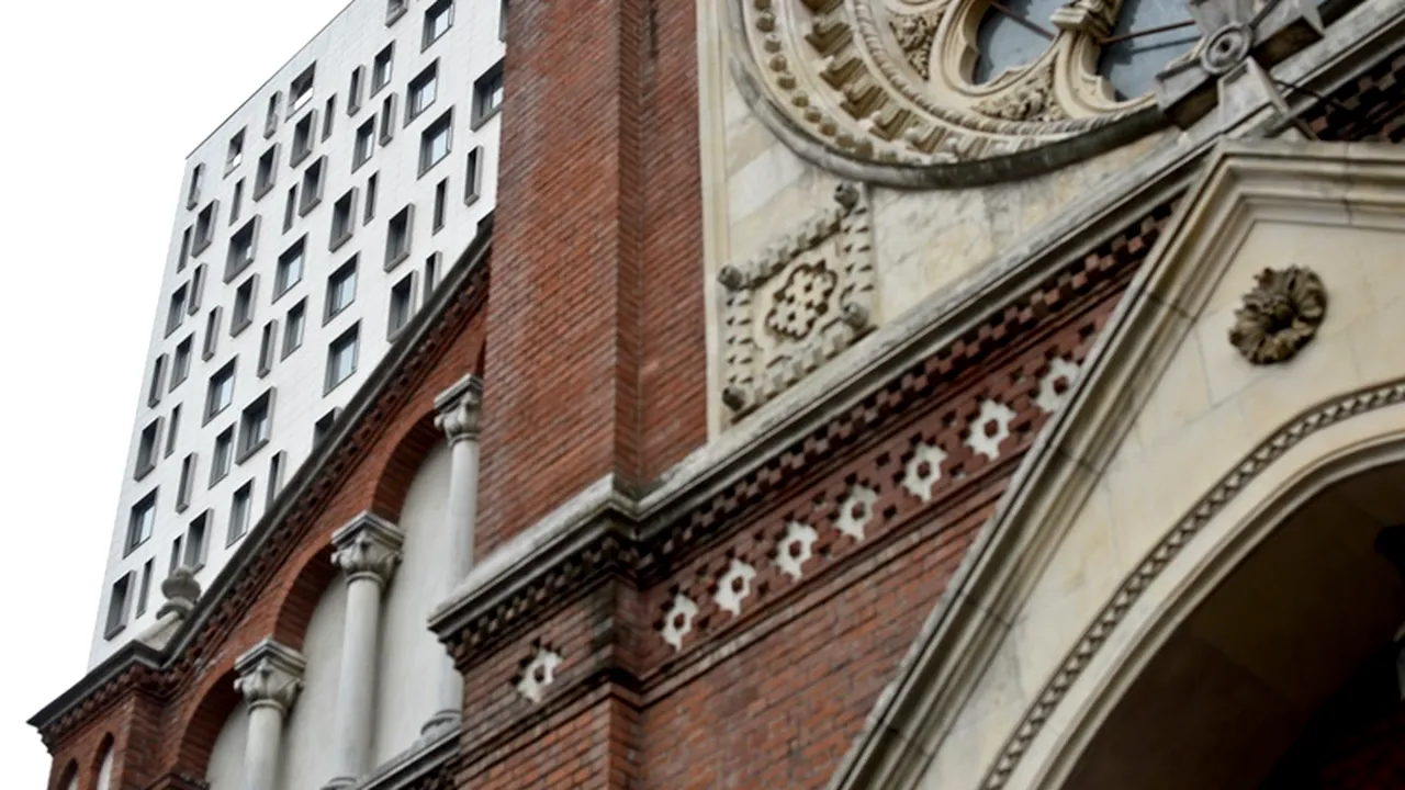 Cât costă, de fapt, dezmembrarea Cathedral Plaza: Arhiepiscopia Romano-Catolică susține că suma anunțată de propritar este de zece ori mai mare