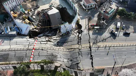 Un tunel de metrou aflat în construcție s-a PRĂBUȘIT lângă Seul