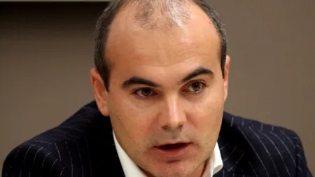 Rareș Bogdan reacționează: Trei ani de zile a distrus imaginea României alături de Liviu Dragnea. În momentul în care intră pe o ușă Călin Popescu Tăriceanu, Rareș Bogdan iese pe cealaltă ușă